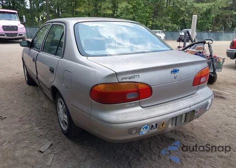 2001 Chevrolet Prizm z USA, uszkodzony, nr VIN 1Y1SK52881Z421671